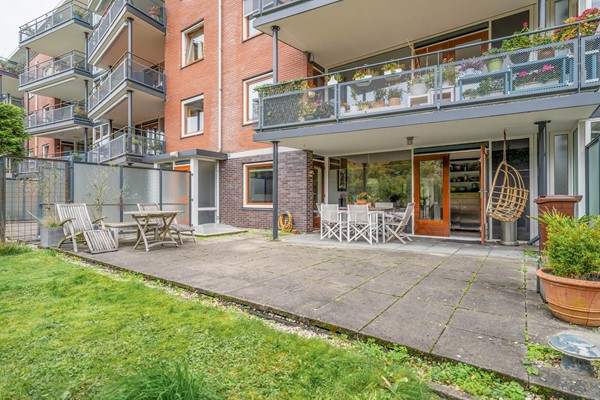 Medium property photo - Hengeveldstraat 82, 3572 KJ Utrecht